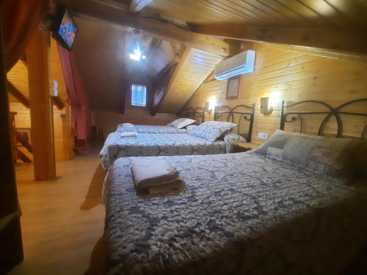 Cabanas De Madera El Rinconcillo Арройо-Фріо Екстер'єр фото